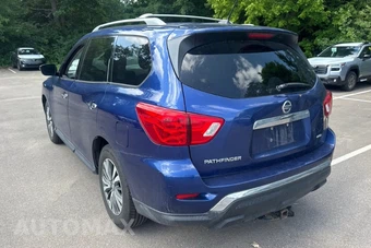 2018 Nissan Pathfinder S - miniatura 7