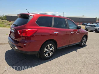 2018 Nissan Pathfinder S - miniatura 3