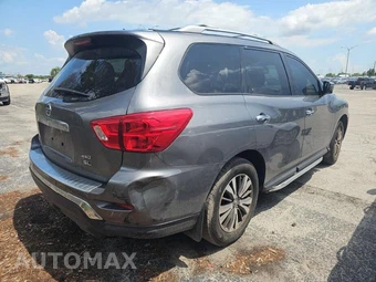 2018 Nissan Pathfinder SL - miniatura 3