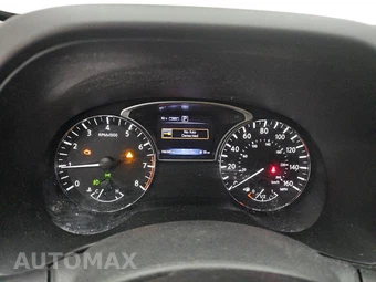 2018 Nissan Pathfinder SL – miniatura 12