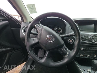2018 Nissan Pathfinder SL – miniatura 10