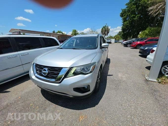 2018 Nissan Pathfinder SL