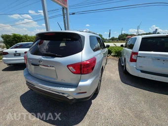 2018 Nissan Pathfinder SL – miniatura 3