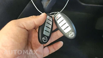 2018 Nissan Pathfinder SL – miniatura 17