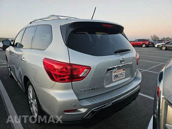 2018 Nissan Pathfinder SL – miniatura 5