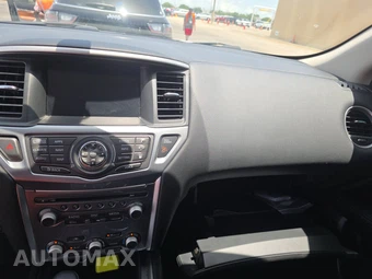2018 Nissan Pathfinder SL – miniatura 11