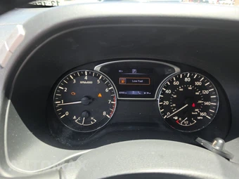 2018 Nissan Pathfinder SL – miniatura 12