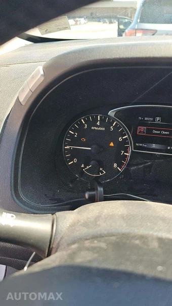 2018 Nissan Pathfinder SV - miniatura 36