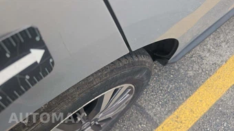 2018 Nissan Pathfinder SV – miniatura 41