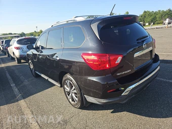2018 Nissan Pathfinder SV - miniatura 6