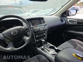 2018 Nissan Pathfinder SV – miniatura 10