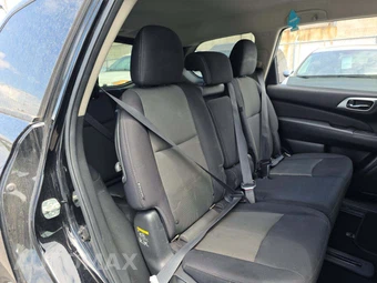 2018 Nissan Pathfinder SV – miniatura 17