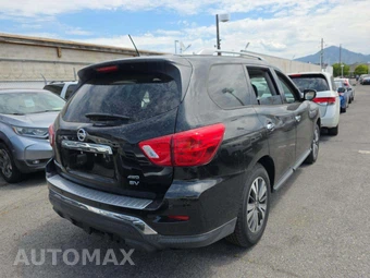 2018 Nissan Pathfinder SV – miniatura 3
