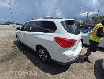 2018 Nissan Pathfinder SV - miniatura 4