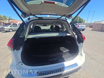 2018 Nissan Rogue Hybrid SL - miniatura 11