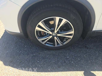 2018 Nissan Rogue Hybrid SL - miniatura 20
