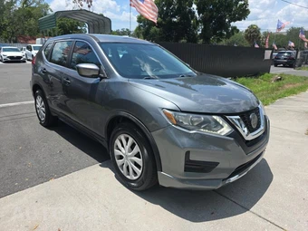 2018 Nissan Rogue S – miniatura 3