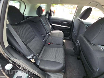 2018 Nissan Rogue S - miniatura 16