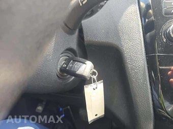 2018 Nissan Rogue S - miniatura 8