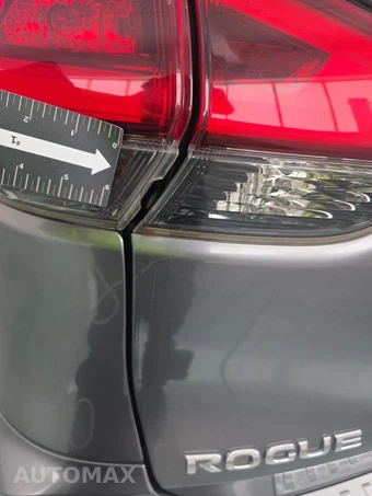 2018 Nissan Rogue S - miniatura 18
