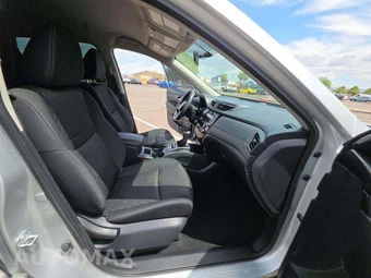 2018 Nissan Rogue S – miniatura 18