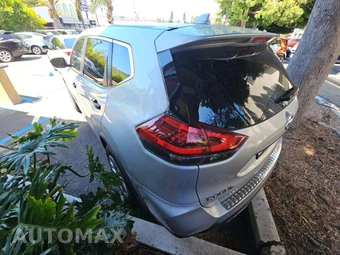 2018 Nissan Rogue S - miniatura 2