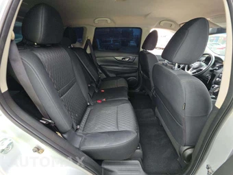 2018 Nissan Rogue S – miniatura 16