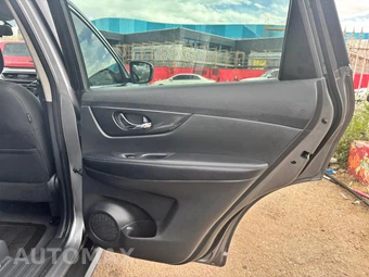 2018 Nissan Rogue S - miniatura 10