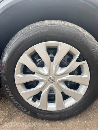 2018 Nissan Rogue S - miniatura 19