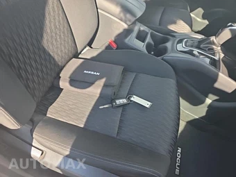 2018 Nissan Rogue S - miniatura 21