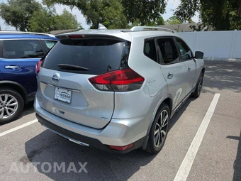 2018 Nissan Rogue SL – miniatura 3
