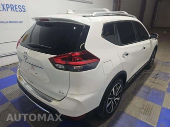 2018 Nissan Rogue SL – miniatura 3