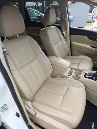 2018 Nissan Rogue SL – miniatura 18