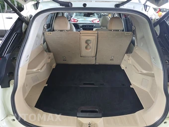 2018 Nissan Rogue SL – miniatura 16