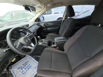 2018 Nissan Rogue Sport S - miniatura 7
