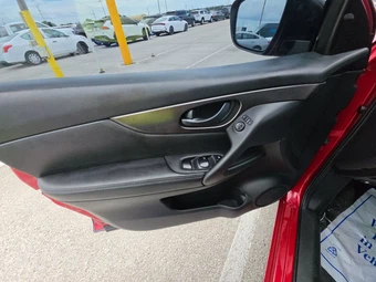 2018 Nissan Rogue Sport S - miniatura 9