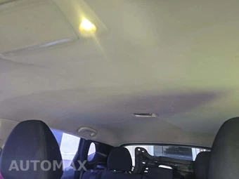 2018 Nissan Rogue Sport S - miniatura 11