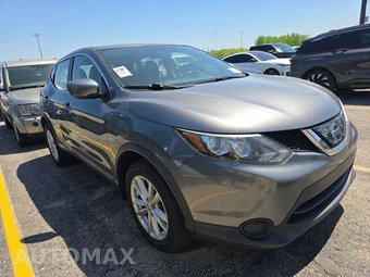 2018 Nissan Rogue Sport S - miniatura 3