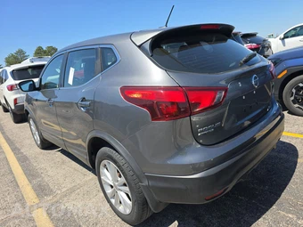 2018 Nissan Rogue Sport S - miniatura 6