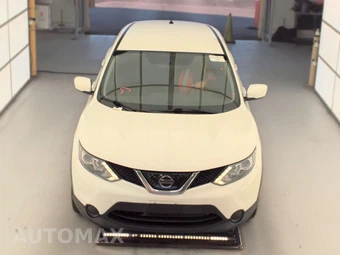 2018 Nissan Rogue Sport S - miniatura 2