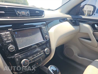 2018 Nissan Rogue Sport SL - miniatura 11