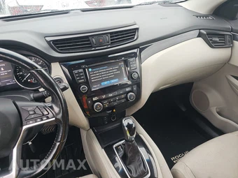 2018 Nissan Rogue Sport SL - miniatura 11