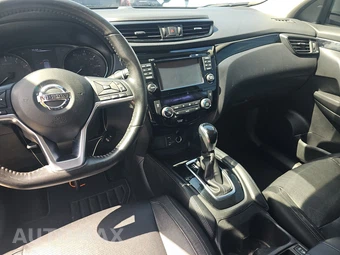 2018 Nissan Rogue Sport SL - miniatura 11