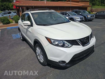 2018 Nissan Rogue Sport SV - miniatura 4