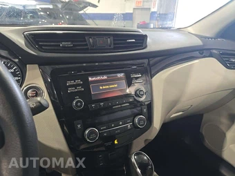 2018 Nissan Rogue Sport SV - miniatura 10