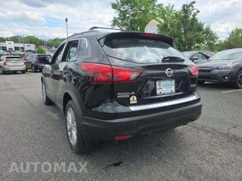 2018 Nissan Rogue Sport SV - miniatura 2
