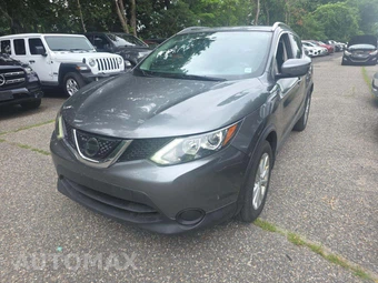 2018 Nissan Rogue Sport SV