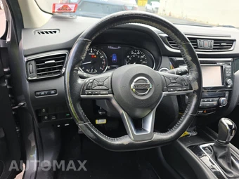 2018 Nissan Rogue Sport SV - miniatura 10