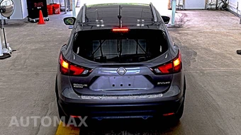 2018 Nissan Rogue Sport SV - miniatura 5