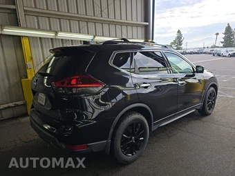 2018 Nissan Rogue SV – miniatura 4
